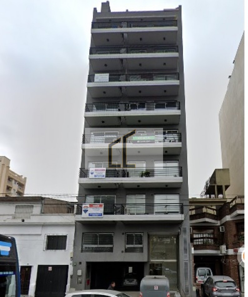FLORES - Monoambiente - Avda Directorio 2900 - Piso 7 Frente